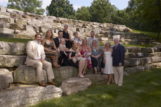 2008 Wedding Day Photo of John C. Grays extended family.